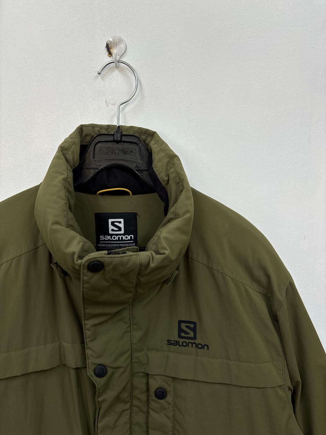 살로몬 다운 패딩점퍼 상품이미지3