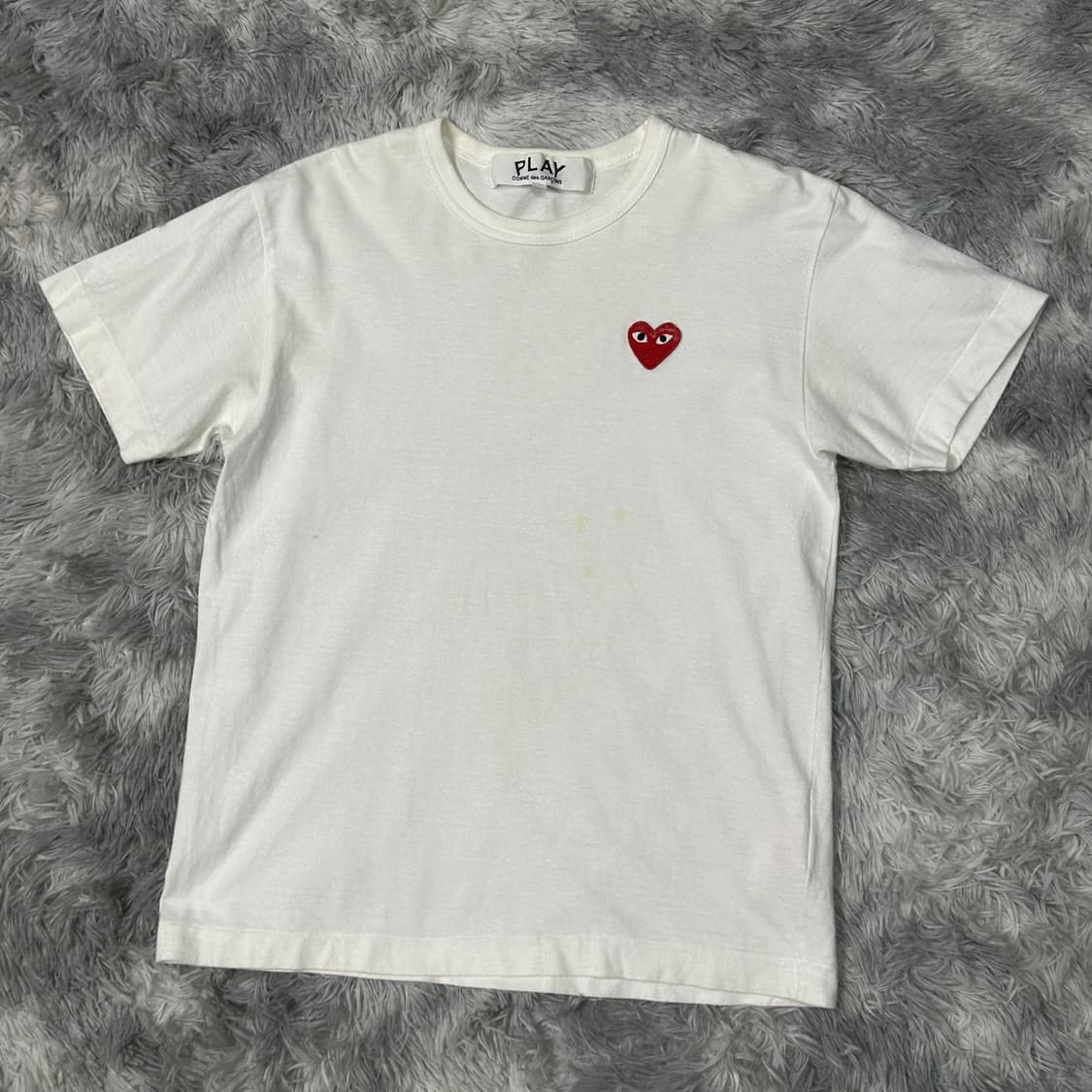 꼼데가르송 레드와펜 화이트 반팔 m 상품이미지1