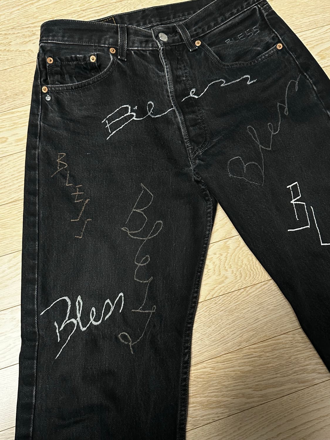 BLESS EMBROIDERY LEVIS 501 상품이미지2