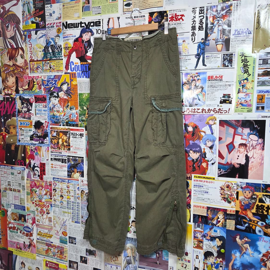 아베크롬비 카키 버튼플라이 멀티포켓 카고 팬츠 상품이미지2