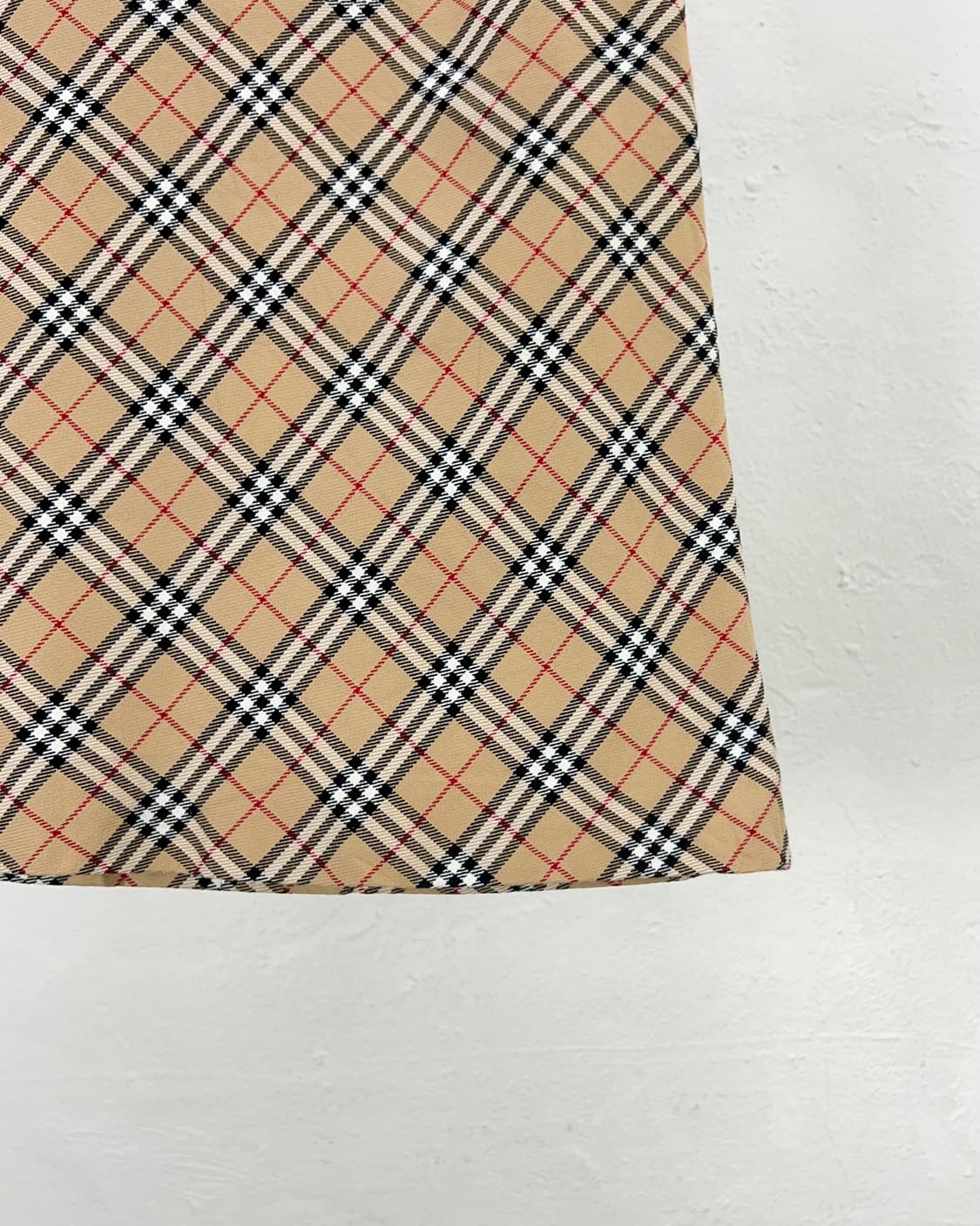 버버리 블루라벨 노바 체크 울 미디 스커트  상품이미지5