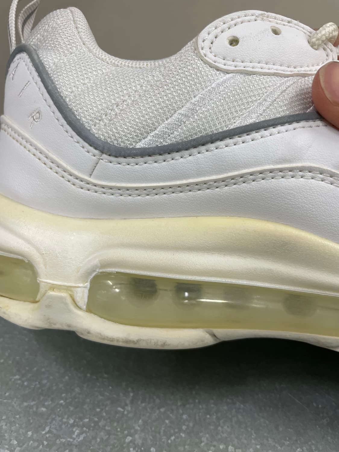 나이키 에어맥스 98 트리플 화이트 250 상품이미지8