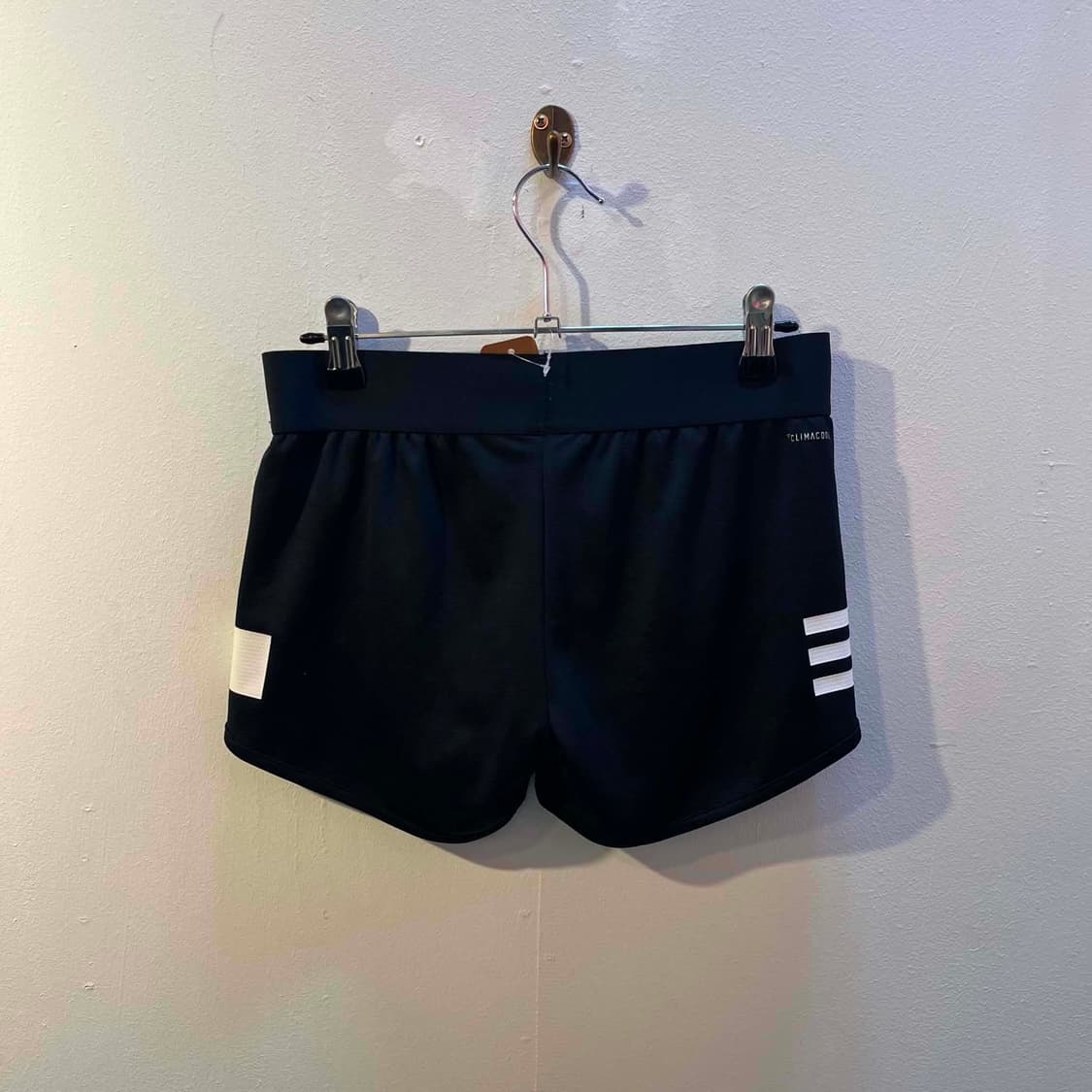 [150] 아디다스 블랙 숏 돌핀팬츠 상품이미지2