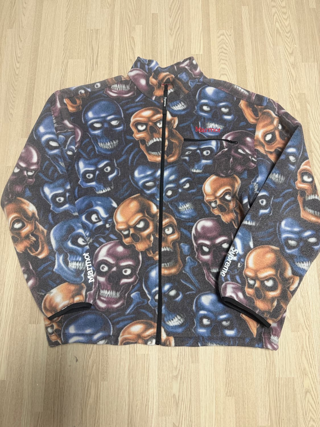 슈프림 x 마모트 플리스 자켓 스컬 파일 - 25FW XL 상품이미지1