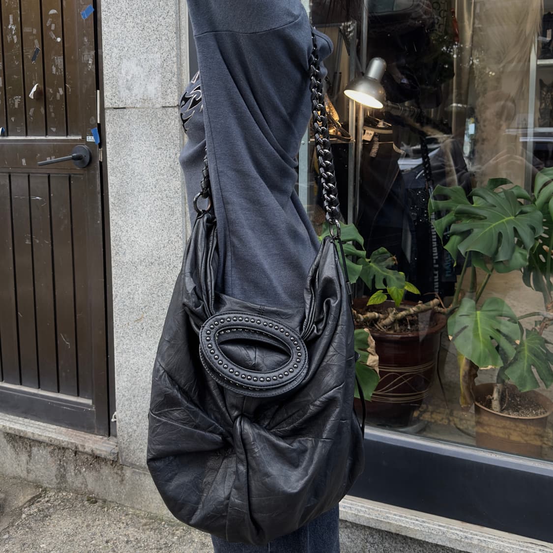 00s 게스 XL 레더 노트 퍼스 가방 상품이미지10