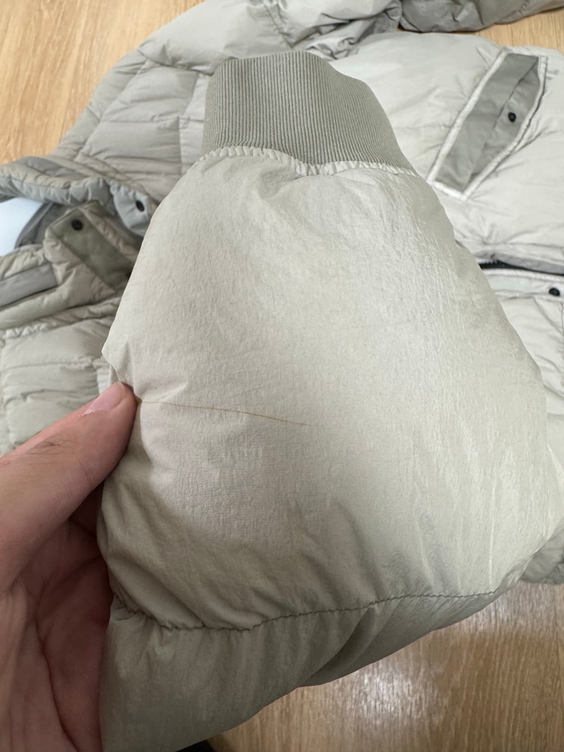 스톤아일랜드 크링클랩스 패딩 상품이미지10