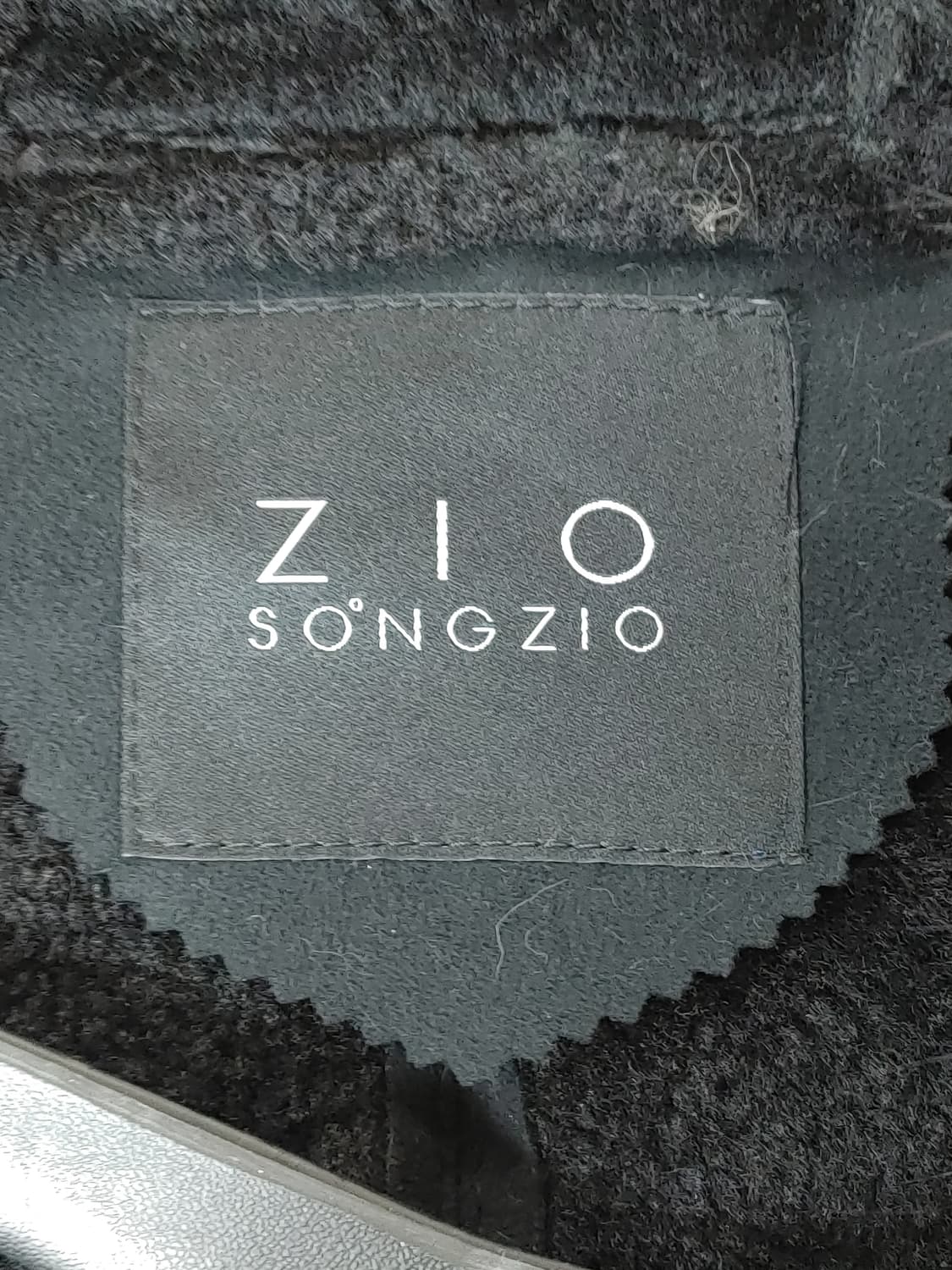 ZIO SONGZIO 송지오 여우털배색 무스탕 후드롱베스트 상품이미지3