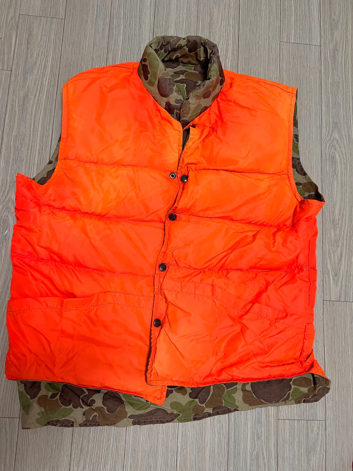 vtg 카모 리버시블 구스다운 베스트 상품이미지2