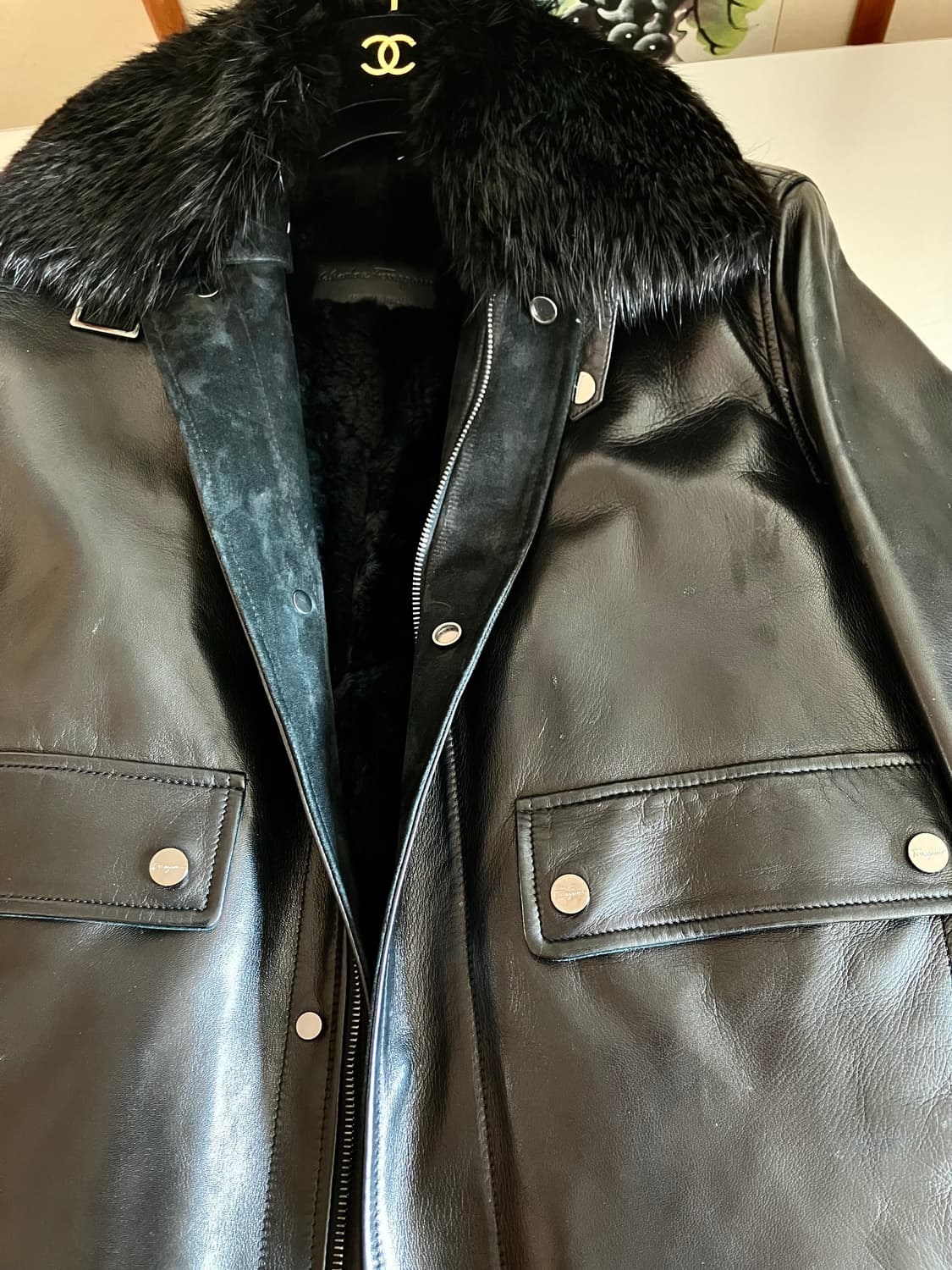 페라가모 비버 퍼 가죽자켓 상품이미지10