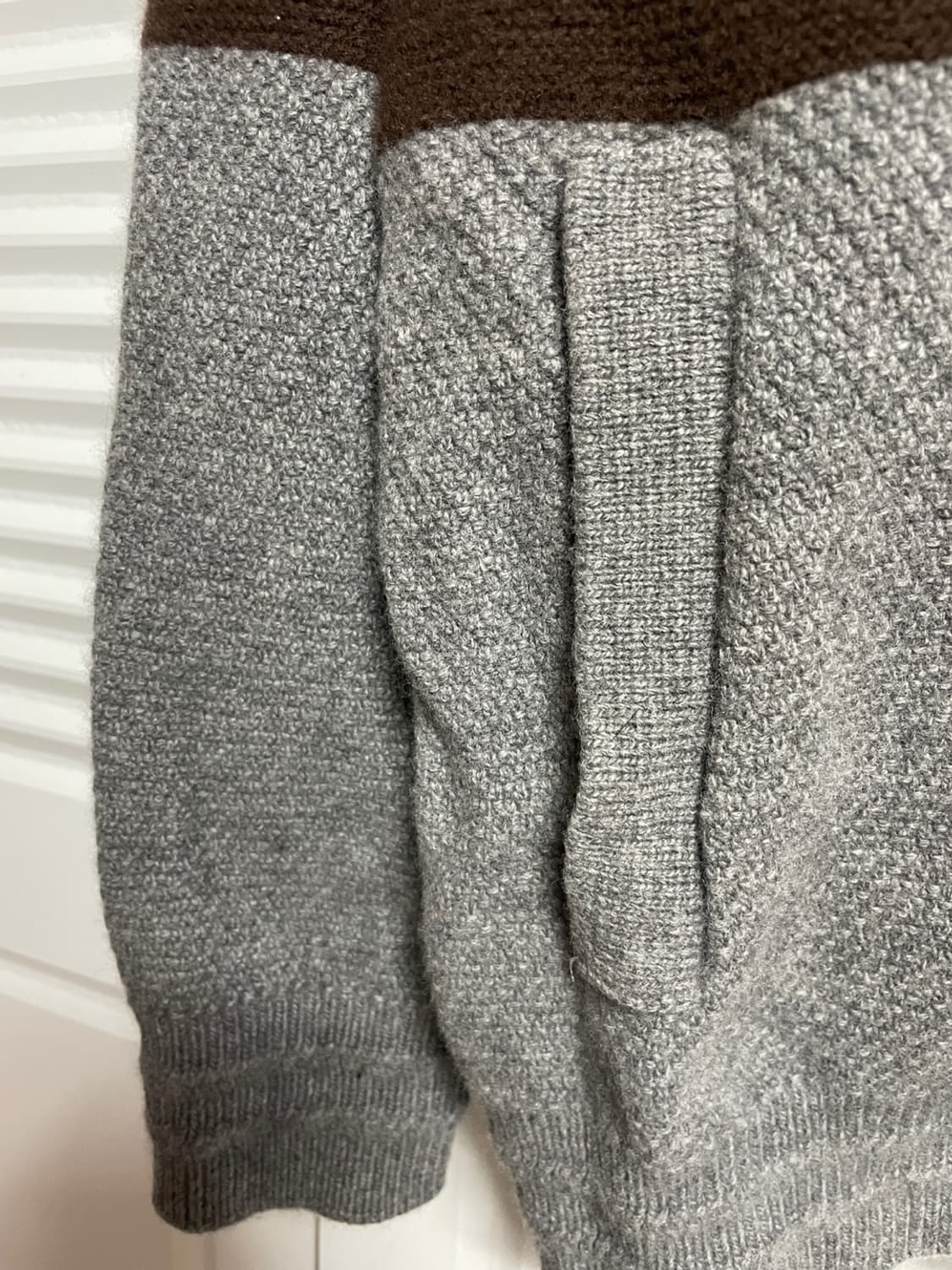 헤지스 집업 니트 상품이미지7