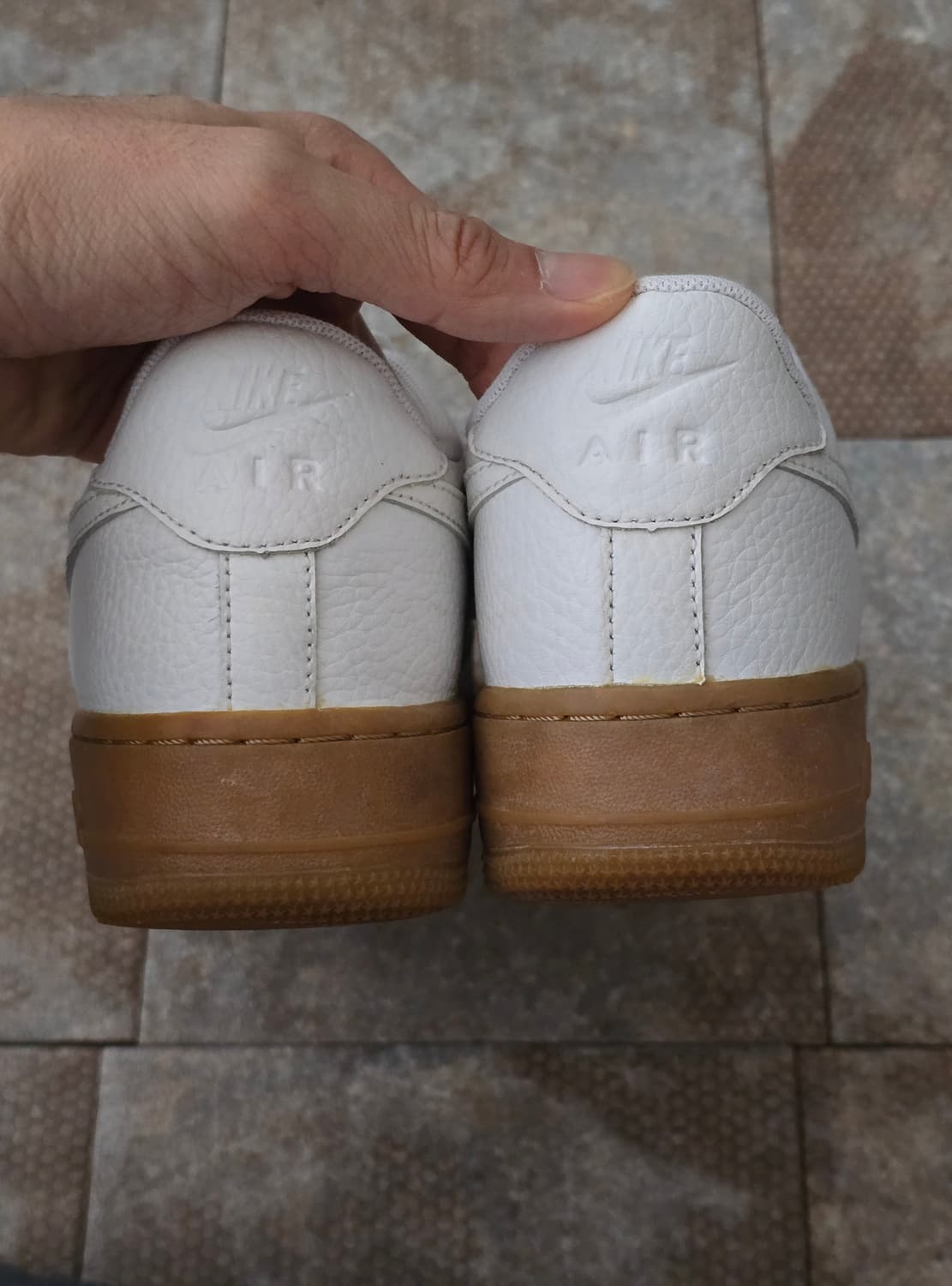 (240)나이키 에어포스 1 로우 화이트 검 상품이미지7