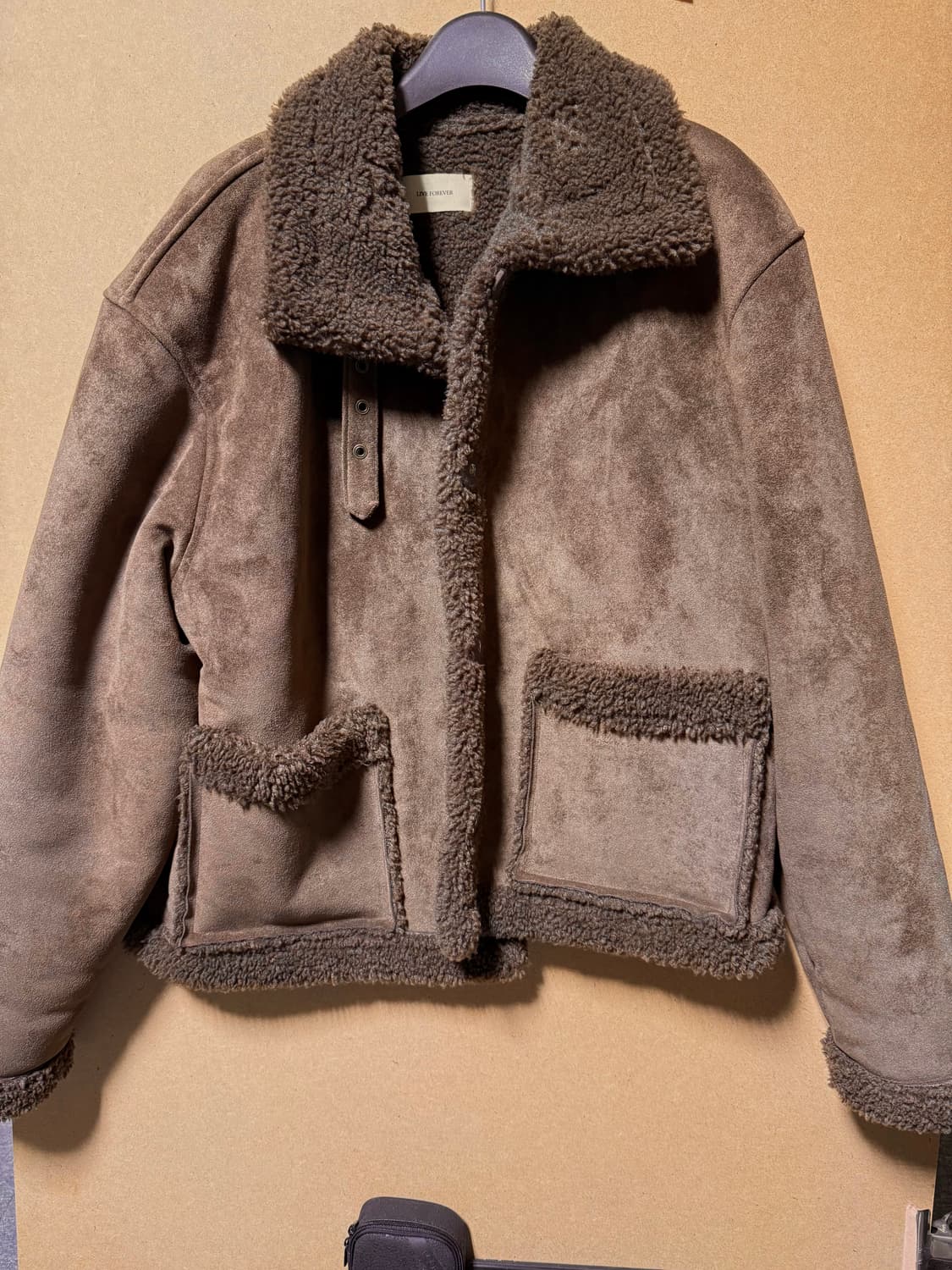 애프터먼데이 브라운 무스탕 자켓 상품이미지2