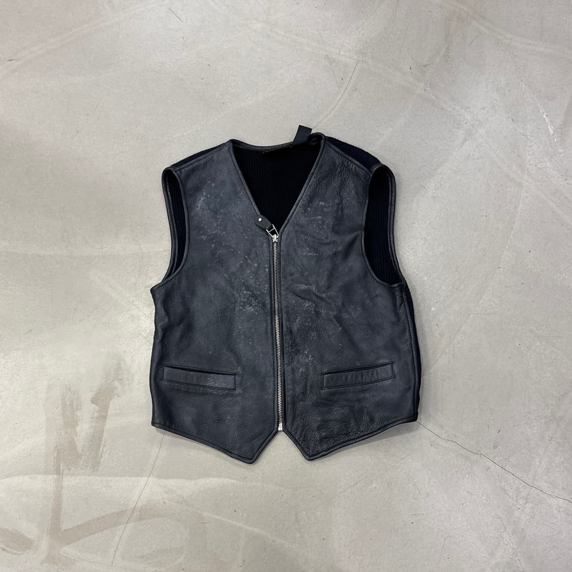 DKNY 가죽 베스트 M 상품이미지1