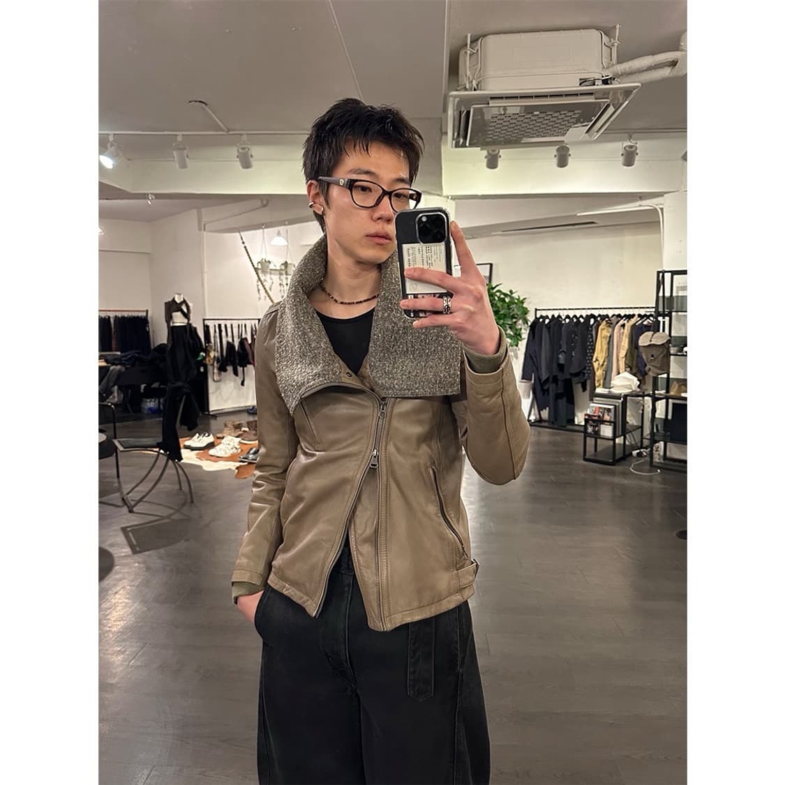 캐서린 햄넷 레더 자켓 상품이미지4