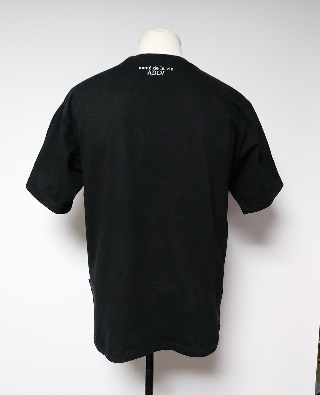 아크메드라비 (ADLV) METAL BEAR SHORT SLEEVE 반팔 상품이미지3