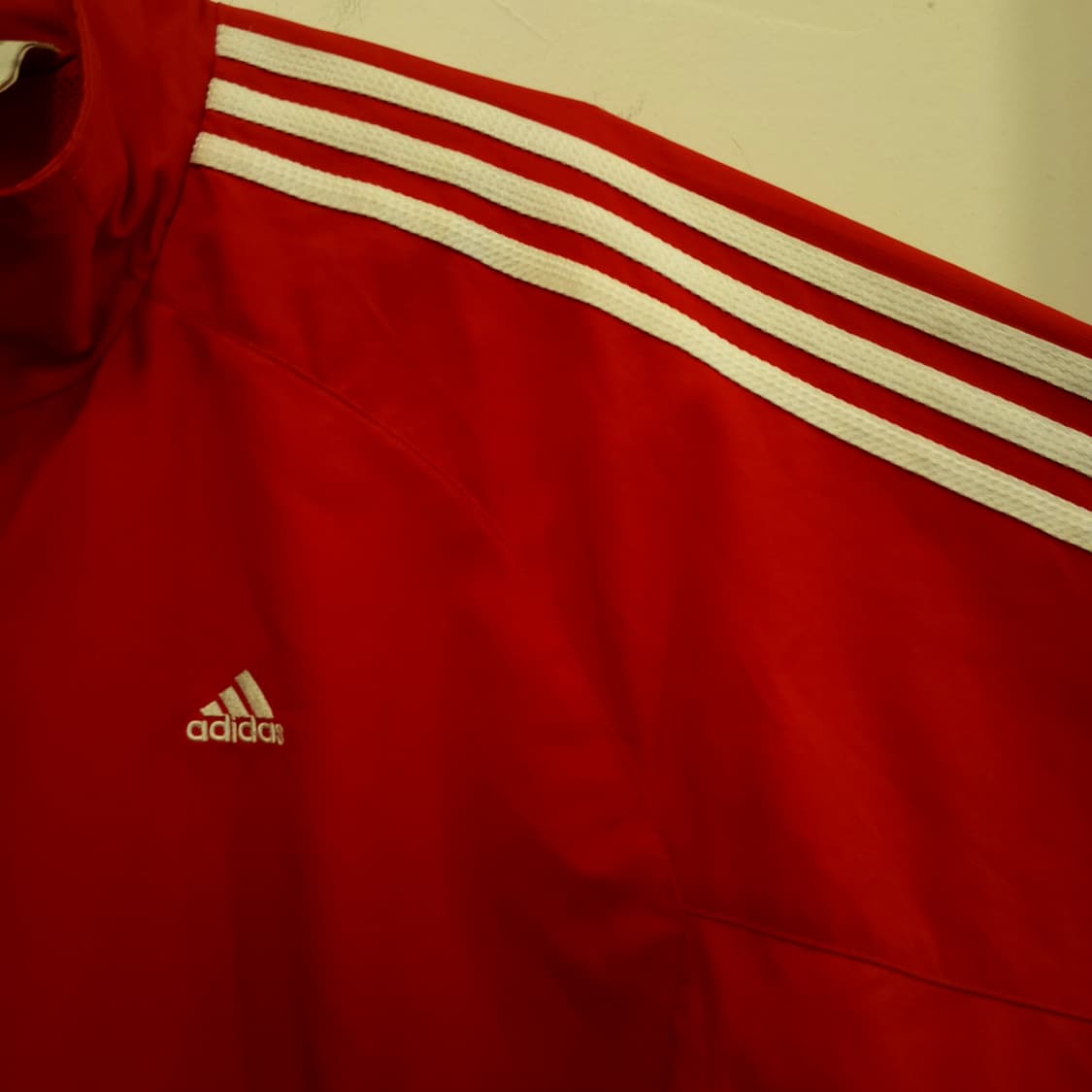 아디다스 클래식 레드 삼선 자켓 바람막이 상품이미지1