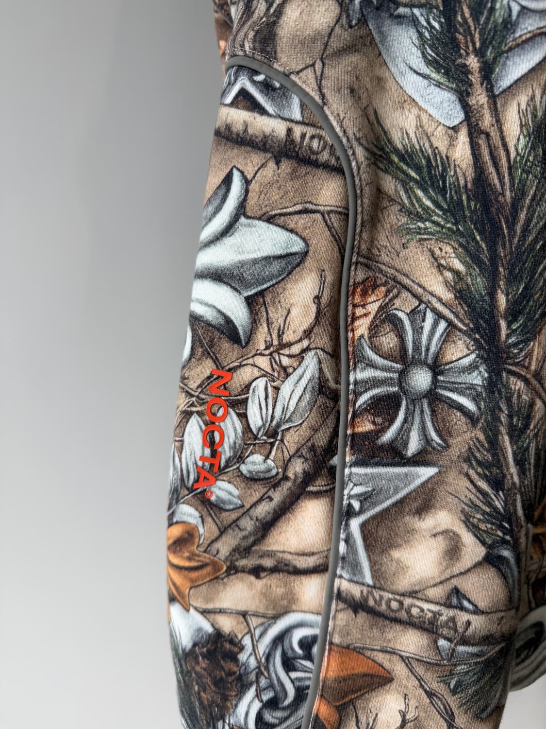 나이키 x 드레이크 녹타 x 크롬하츠 후드 리얼트리 카모 상품이미지3