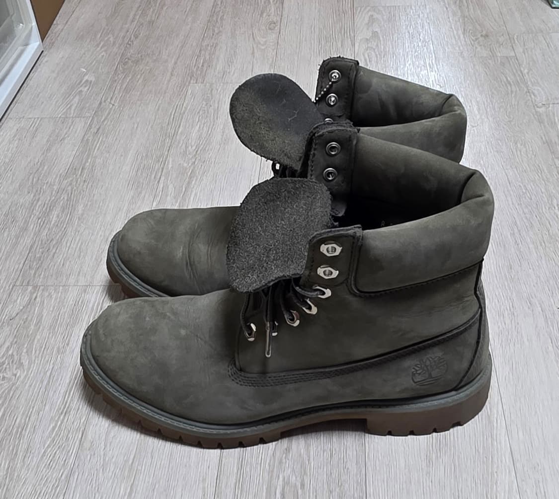 [8.5W 265]팀버랜드 6인치 워터프루프 그레이부츠 상품이미지3