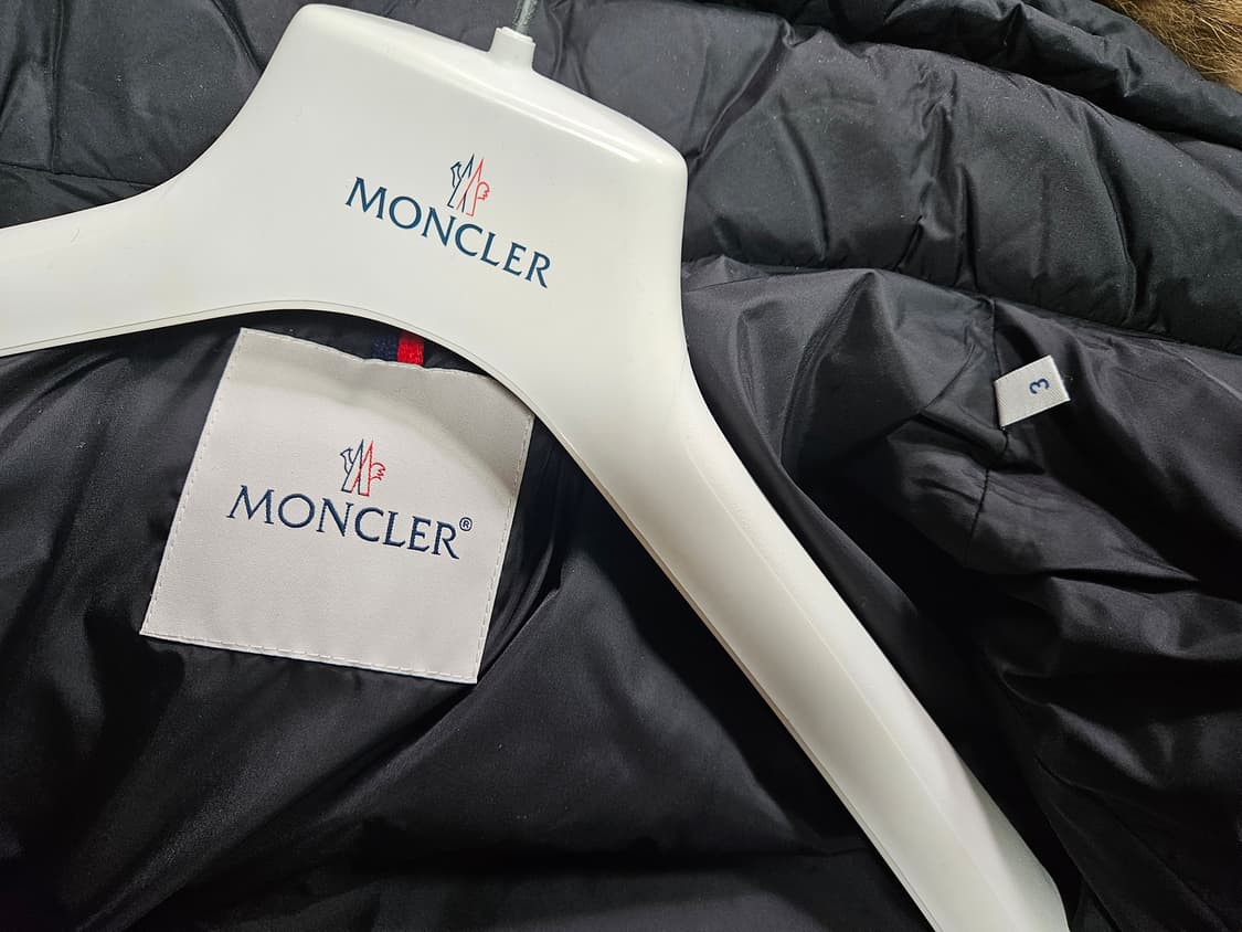 몽클레어 마르크 패딩 블랙 3 상품이미지6