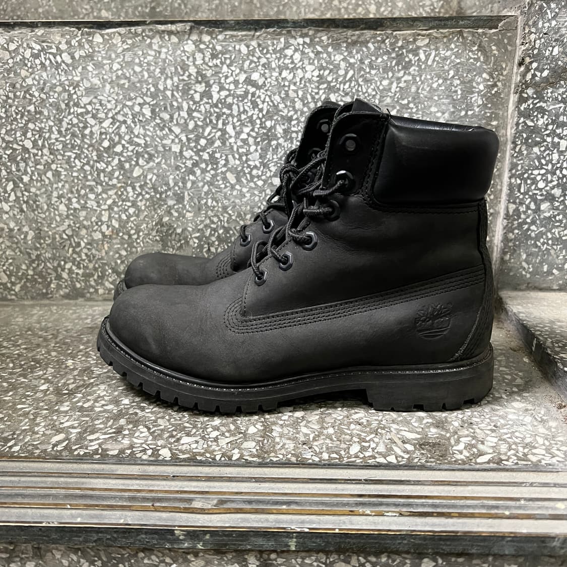 팀버랜드 6인치 블랙 부츠 상품이미지1