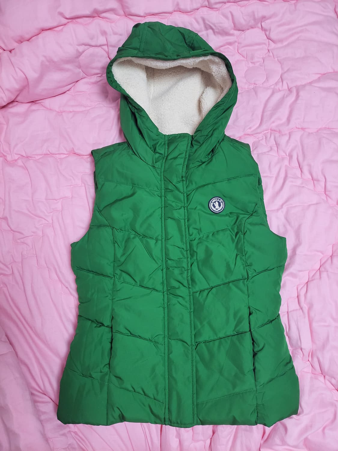 급처상태좋음!후아유 양털 후드 패딩 조끼베스트 럭키슈에뜨st나이키st 상품이미지1