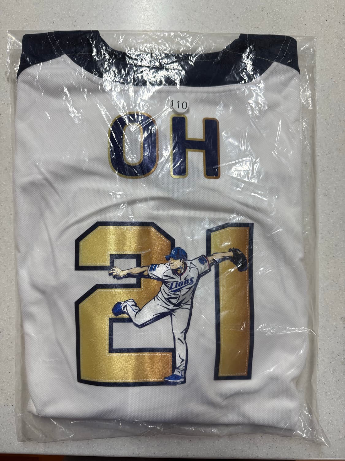 [미개봉] 오승환 500 세이브 기념 유니폼 110 & 키링 상품이미지1