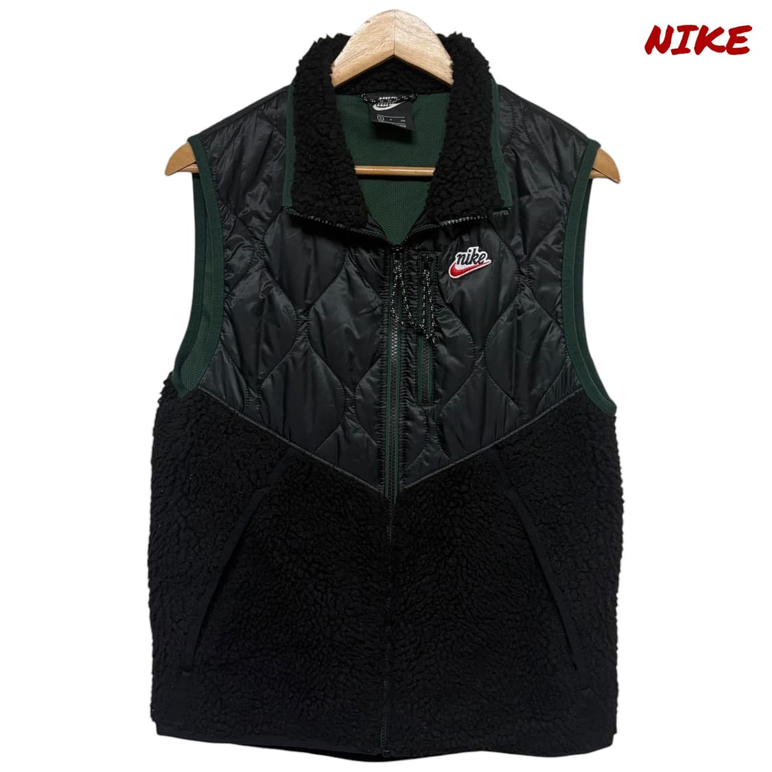 3697 나이키 블랙 뽀글이 퀄팅 패딩조끼 상품이미지1