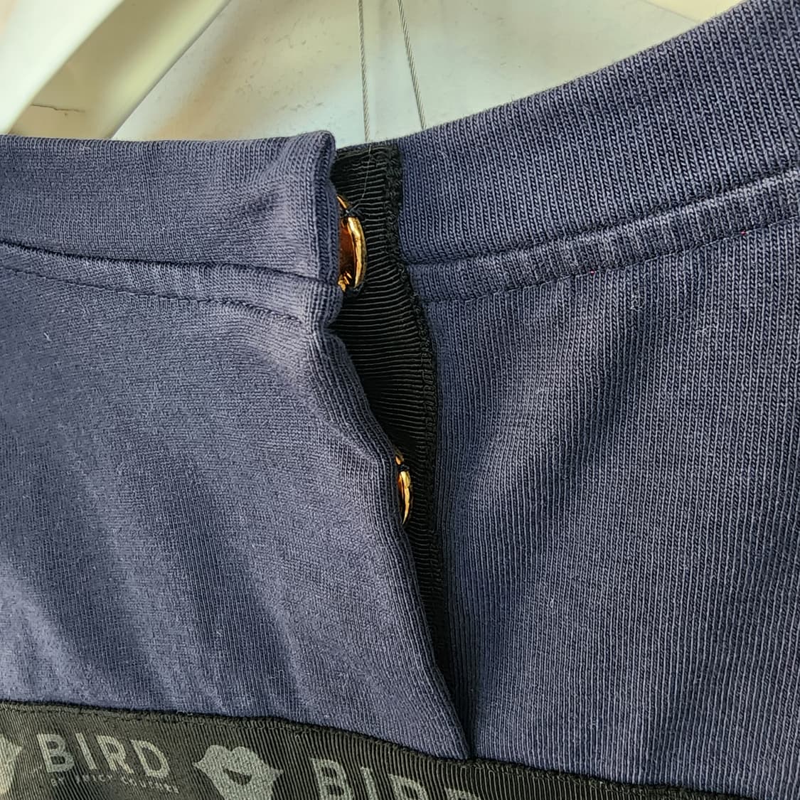 한섬 BIRD 네이비 배색 포인트 반팔 티셔츠 상품이미지5