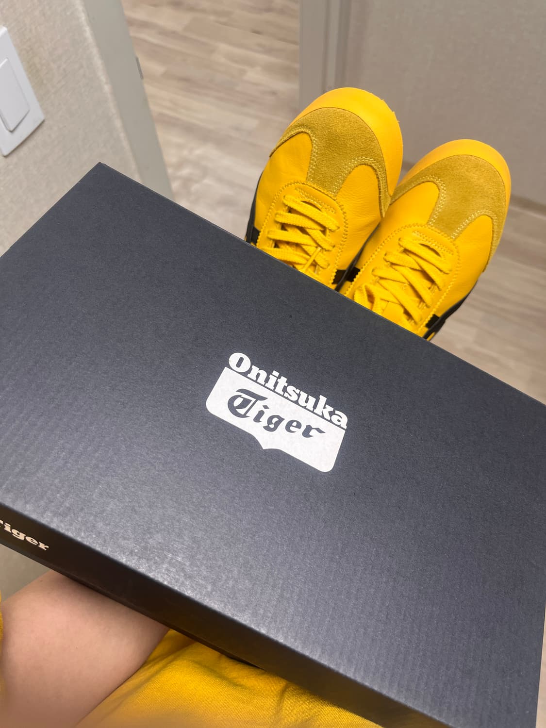 오니츠카타이거 270<->265 맞교하실분 상품이미지3