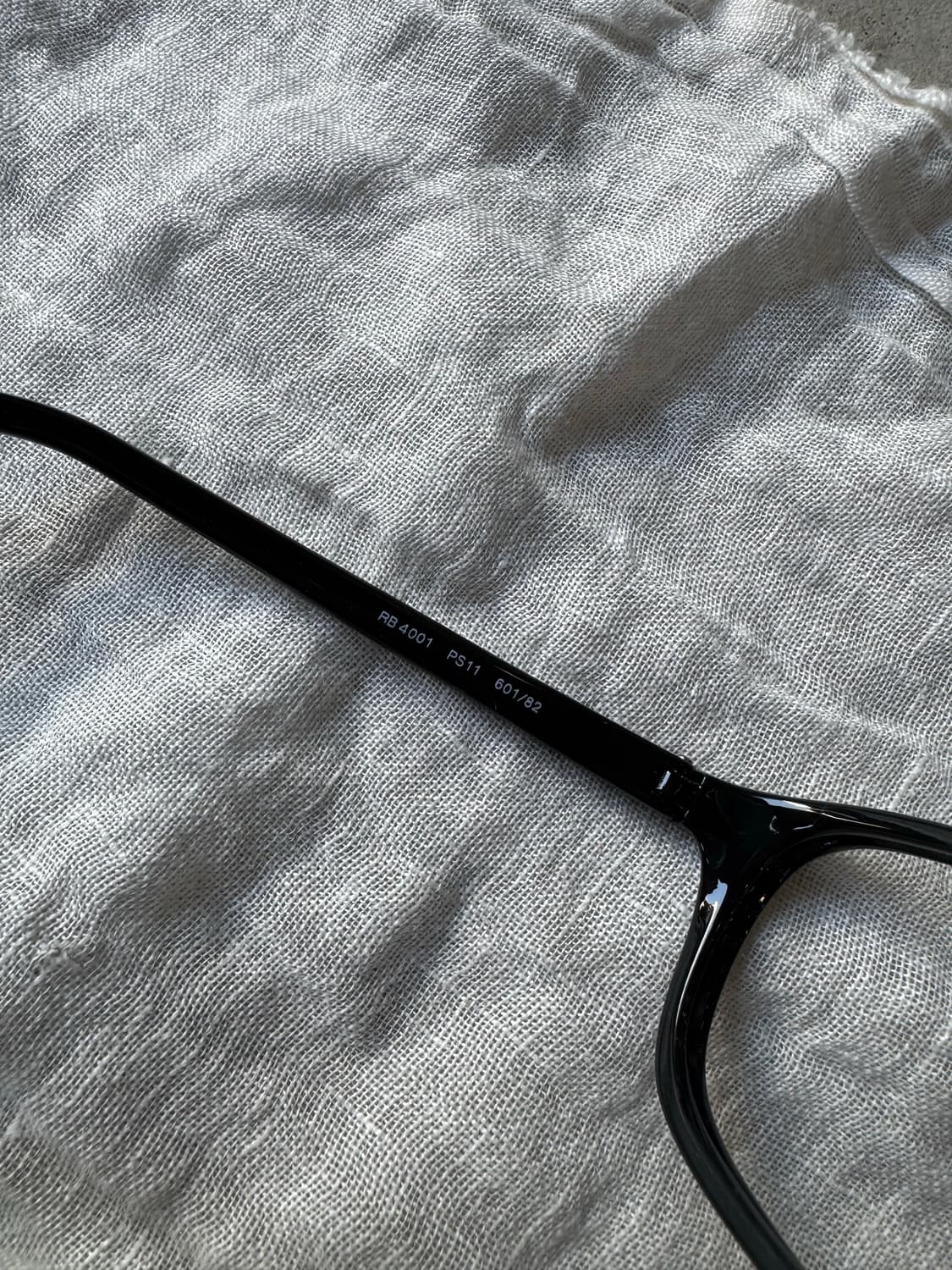 Ray-Ban 레이밴 RB4001 PS11 (Early 2000s) 상품이미지4