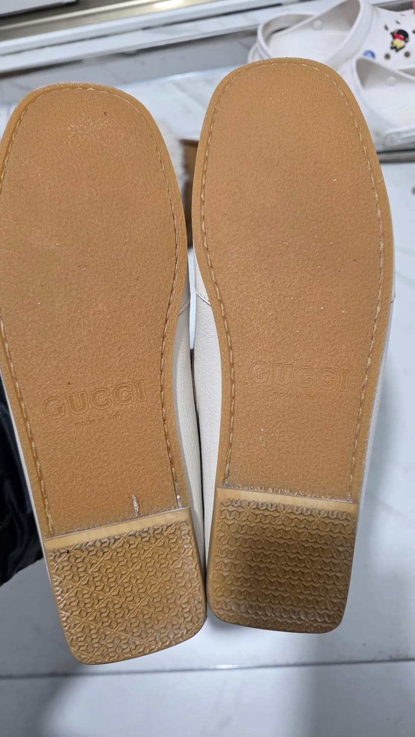 구찌 남성 인터로킹 G 홀스빗 레더 로퍼 상품이미지2