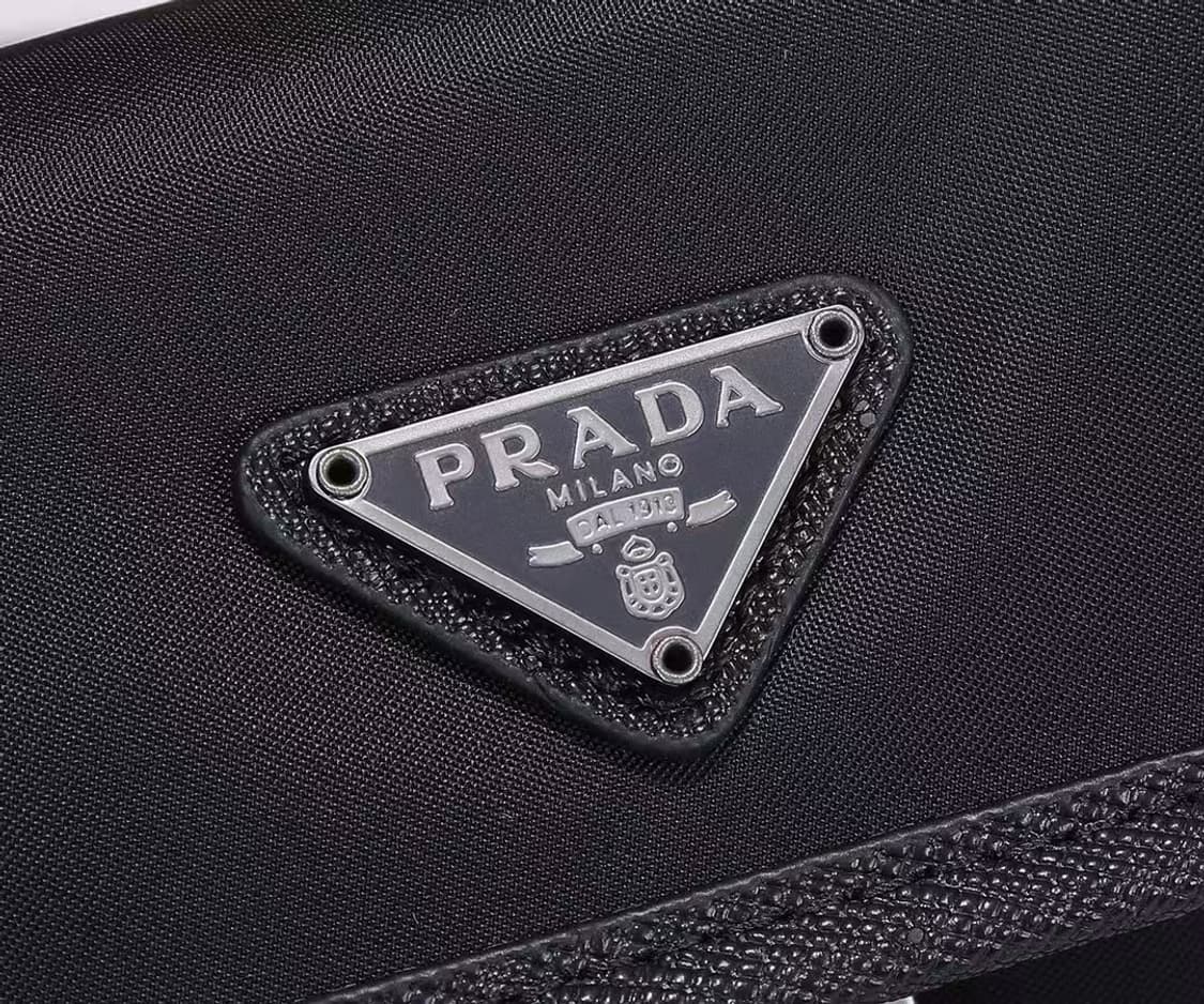 프라다 리나일론 앤 사피아노 레더 스마트폰 케이스 블랙 상품이미지7