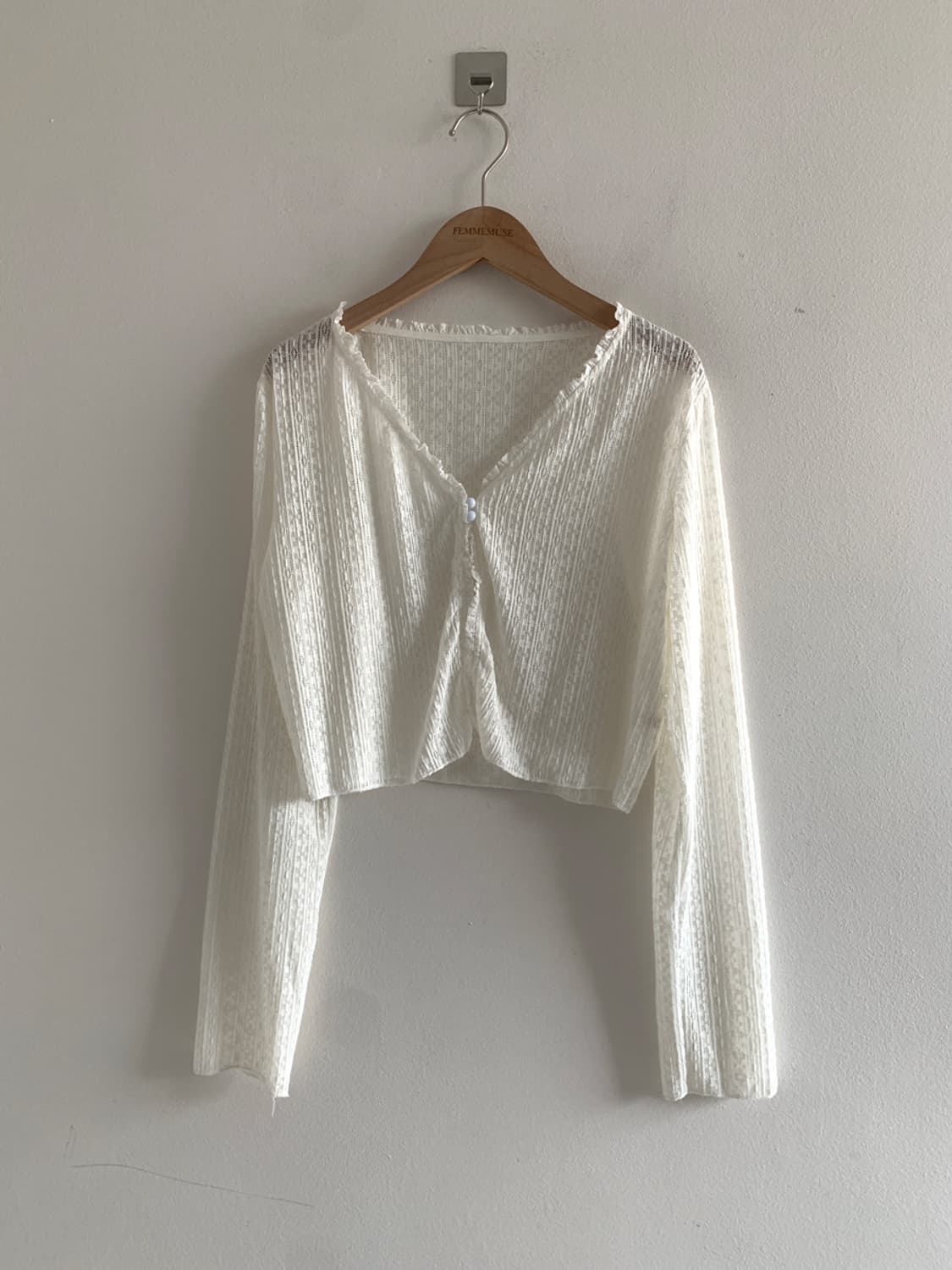 Frill two button lace cardigan 상품이미지2