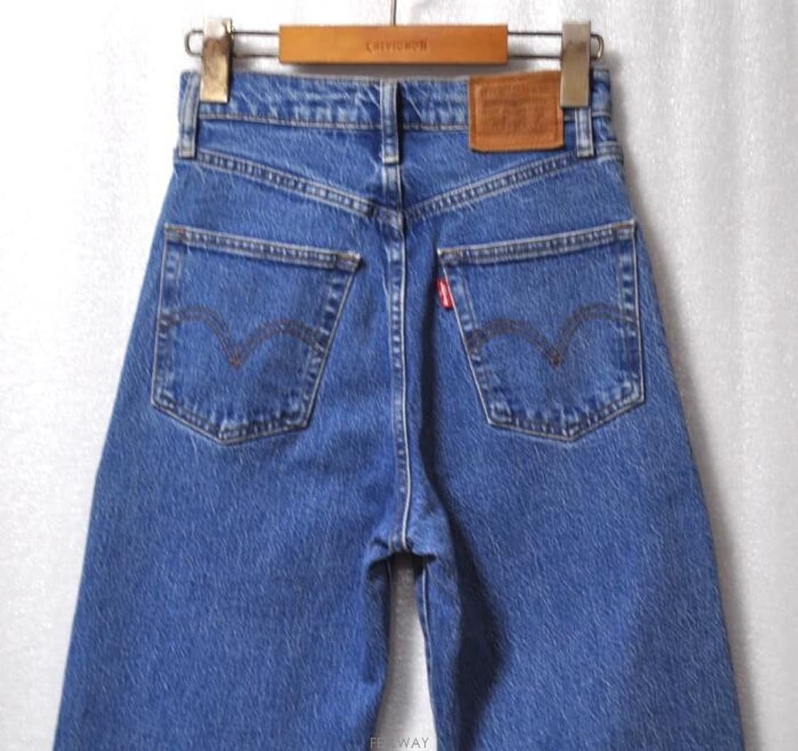 리바이스/여성립케이지스트레이트앵클진(허리23~24) 상품이미지4