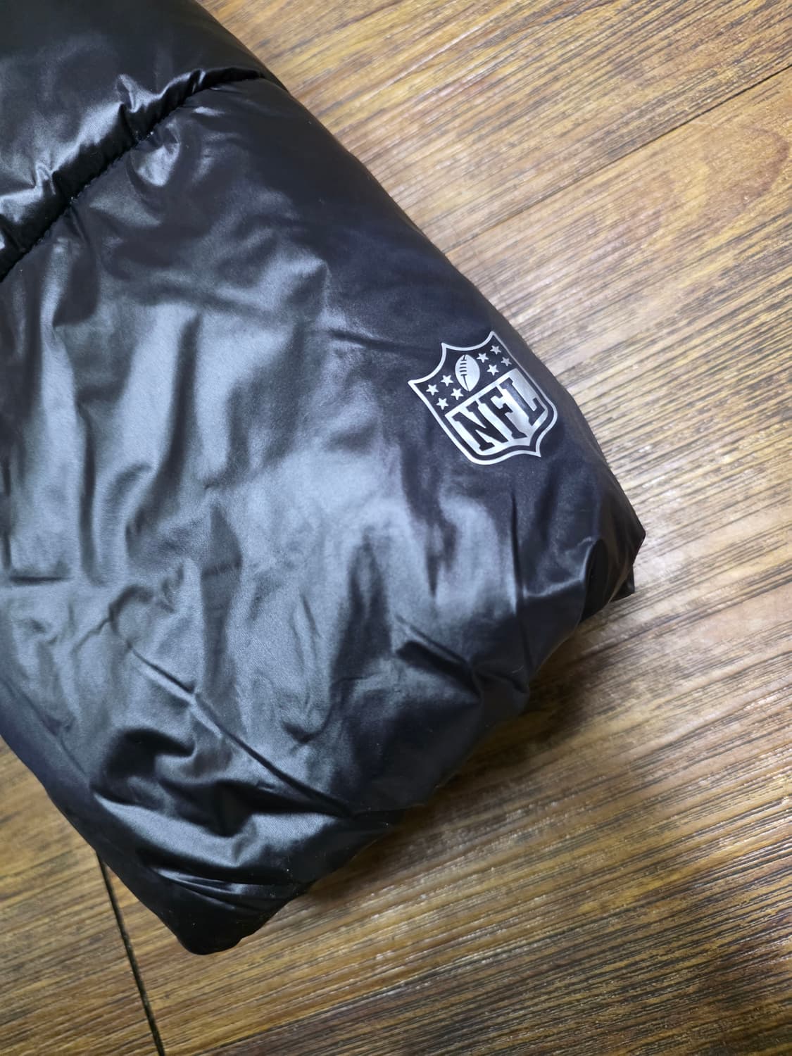 NFL 블랙 글로시 여성 숏패딩 상품이미지4