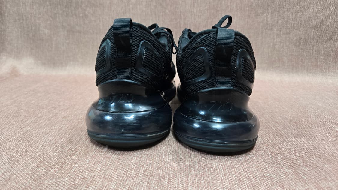 나이키 275mm- 에어맥스 720 올블랙 스니커즈  상품이미지5