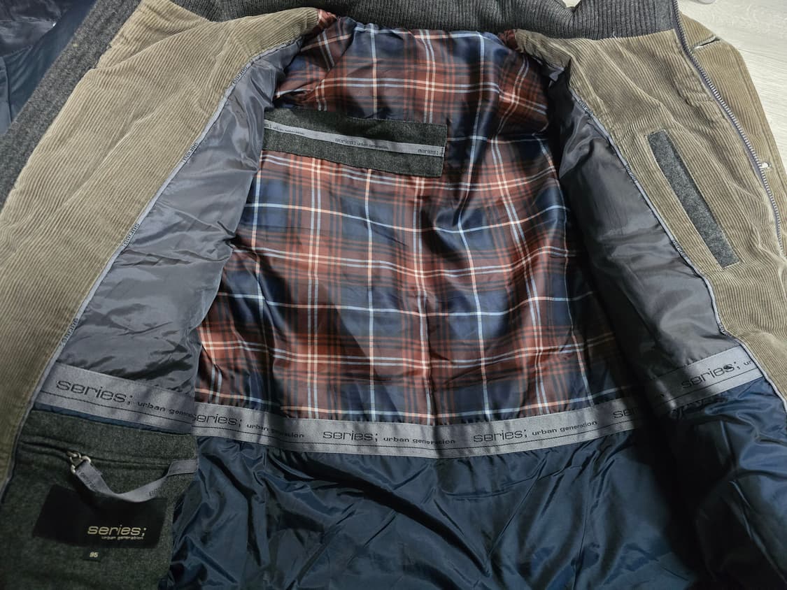 series; 코오롱 시리즈 모직 덕다운패딩.
싸이즈 95 .  남자
 상품이미지6