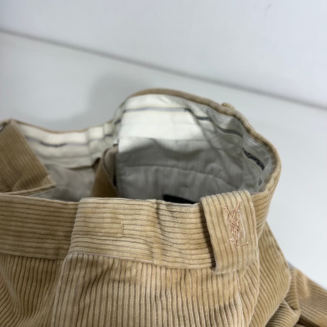 31-32 YSL 입생로랑 베이지 투턱 코듀로이팬츠 상품이미지2