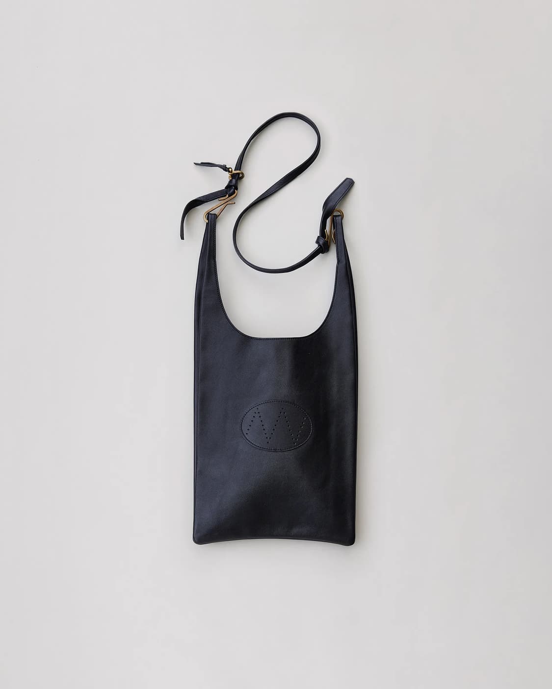 나이스네스 lowe 블랙 숄더백 상품이미지1