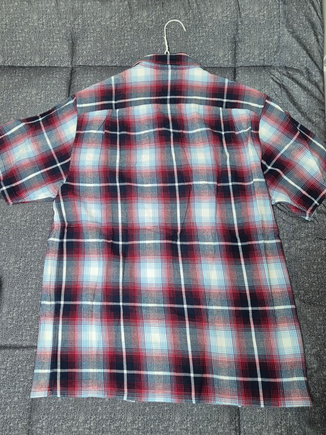 슈프림 반팔셔츠 Supreme 반팔셔츠 상품이미지3