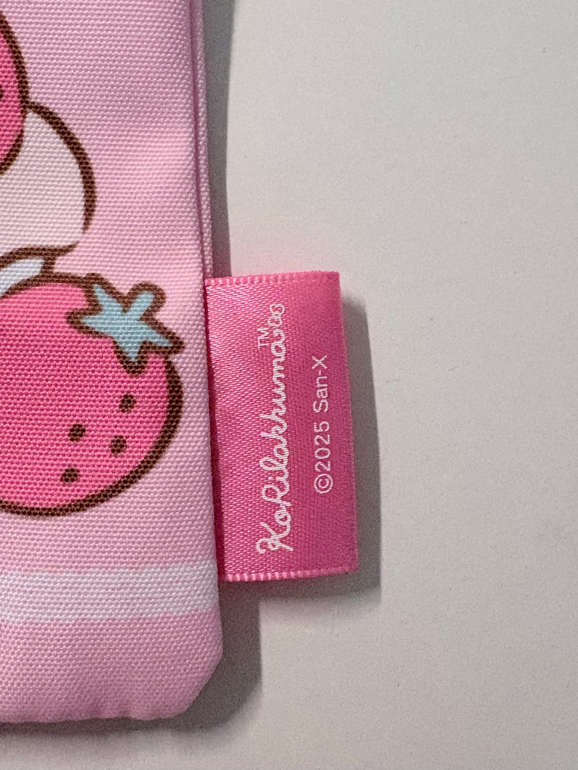 코리락쿠마 딸기 가챠 파우치 상품이미지3