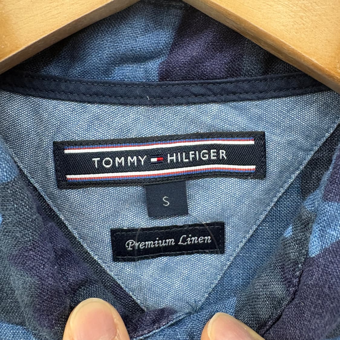 타미힐피거 블루 카모 반팔 셔츠 여성S 상품이미지4