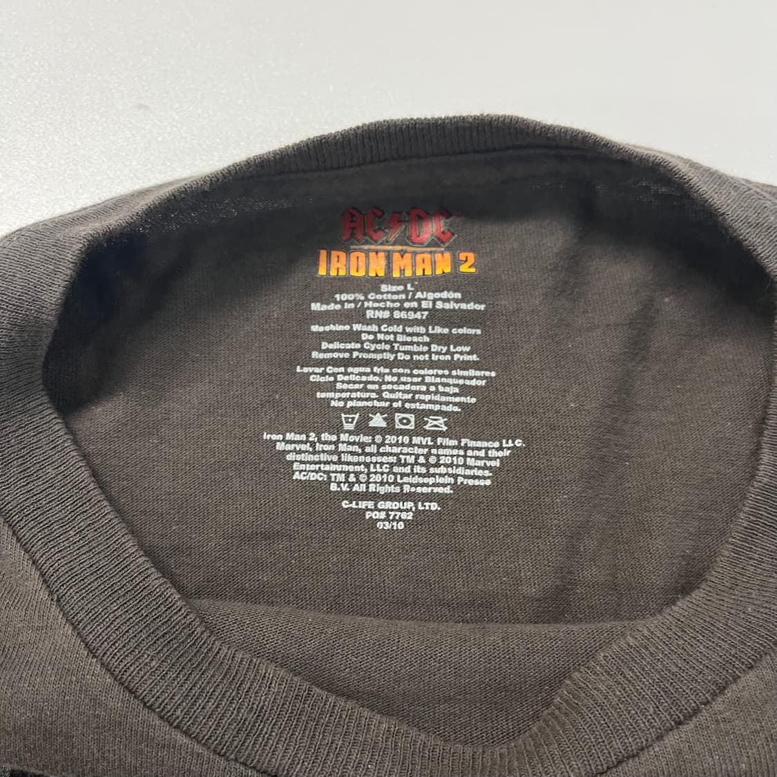 [L] AC/DC 아이언맨2 협업 빈티지 그래픽 반팔 티셔츠 브라운 상품이미지3