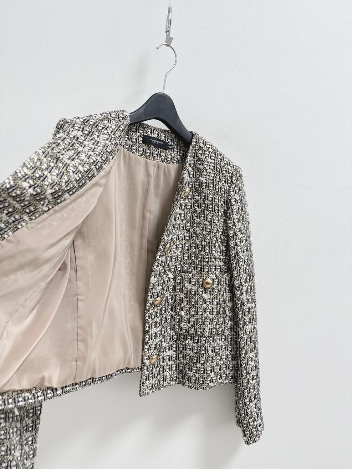 질스튜어트 칼라리스 트위드 자켓  상품이미지9