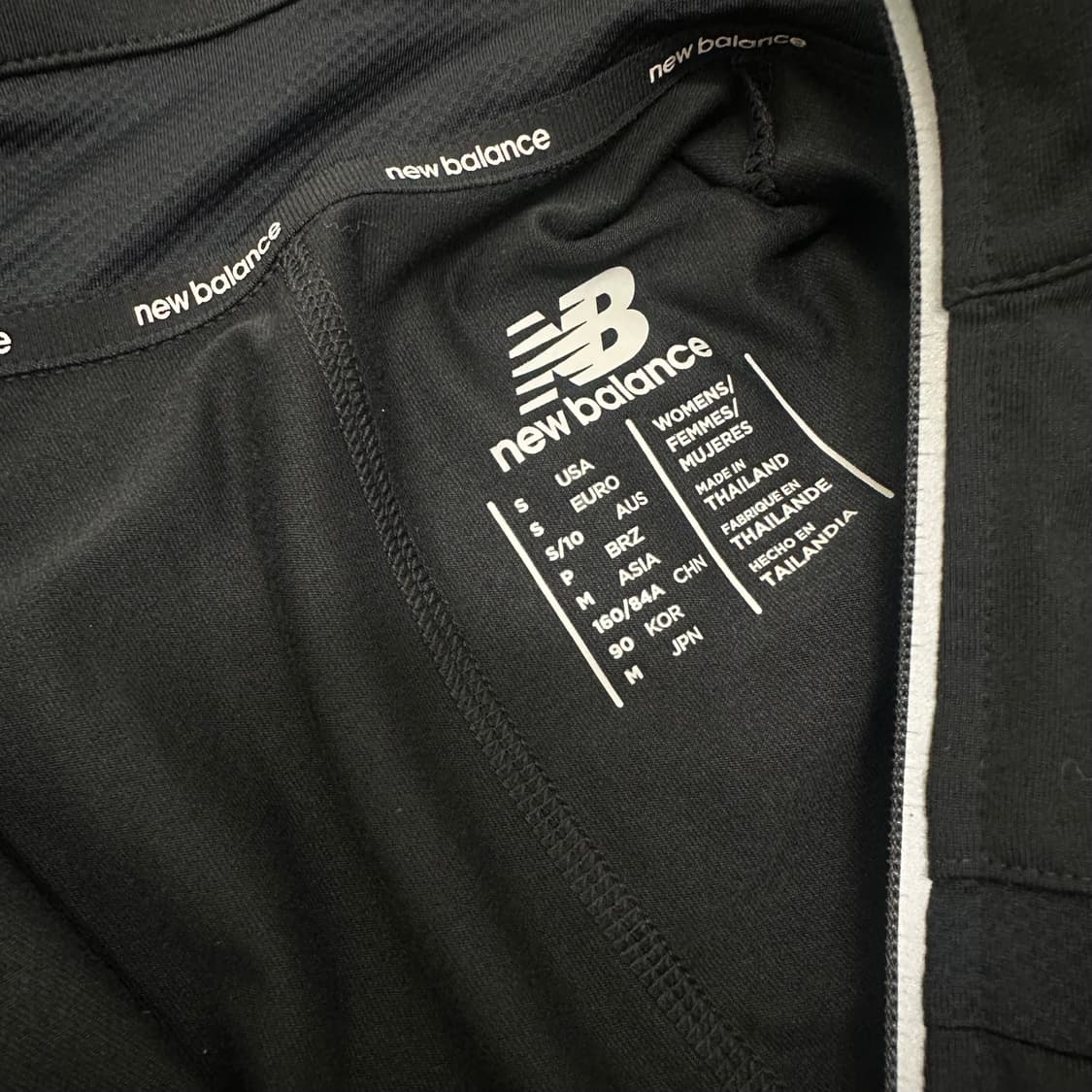 뉴발란스 여성 기능성 집업 져지 운동복 블랙 90(M) 상품이미지5