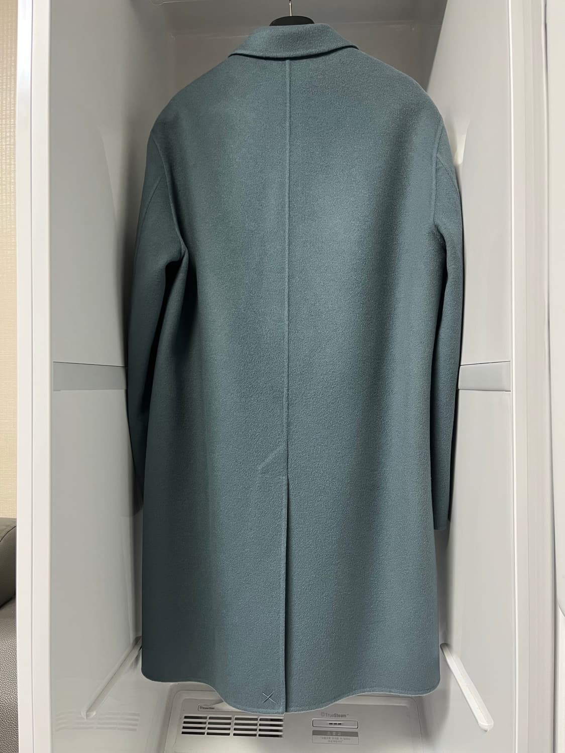 솔리드옴므 블루 세미오버핏 핸드메이드 캐시미어 코트 48사이즈 상품이미지2