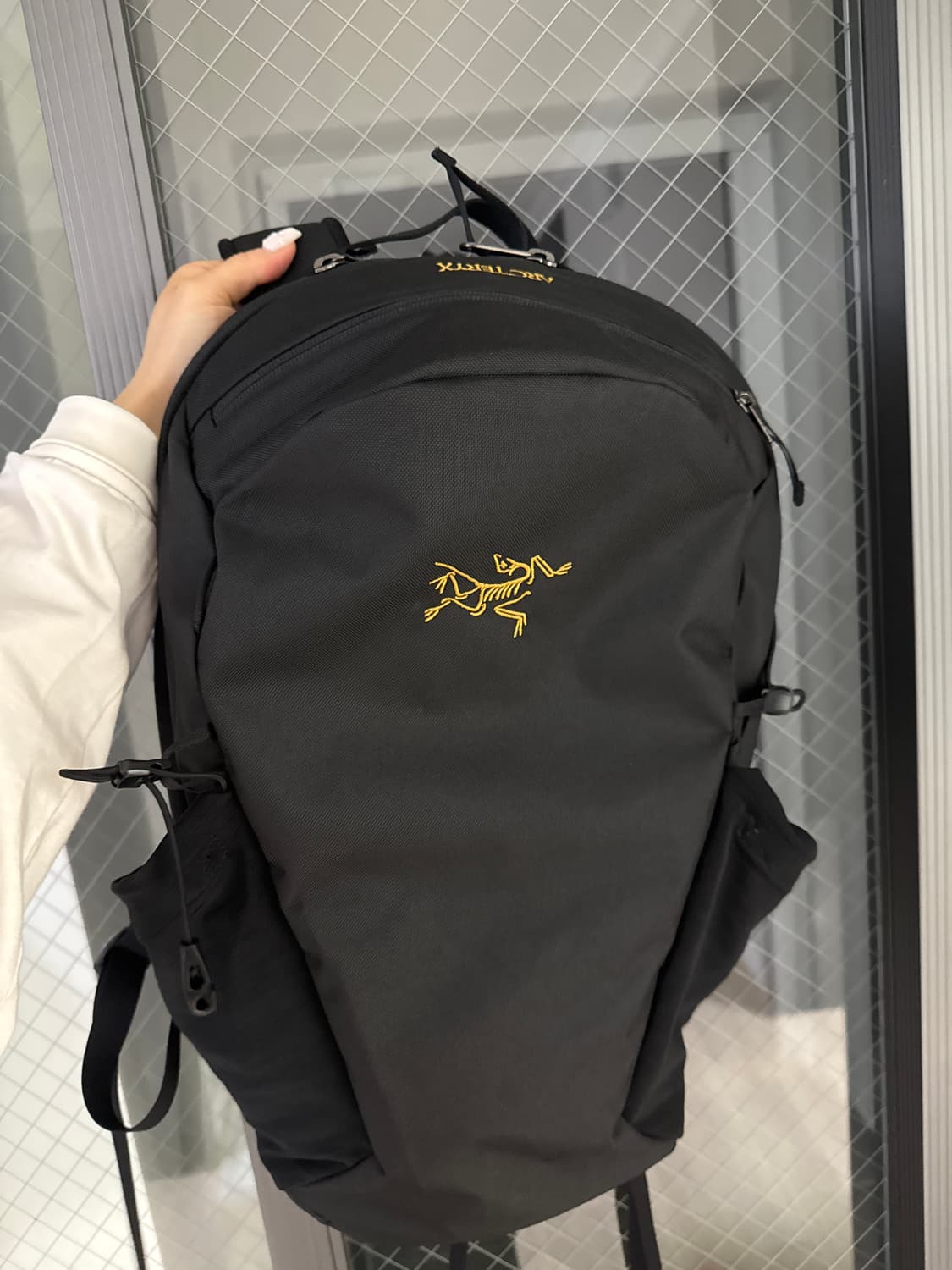 아크테릭스 맨티스 16 백팩 상품이미지1