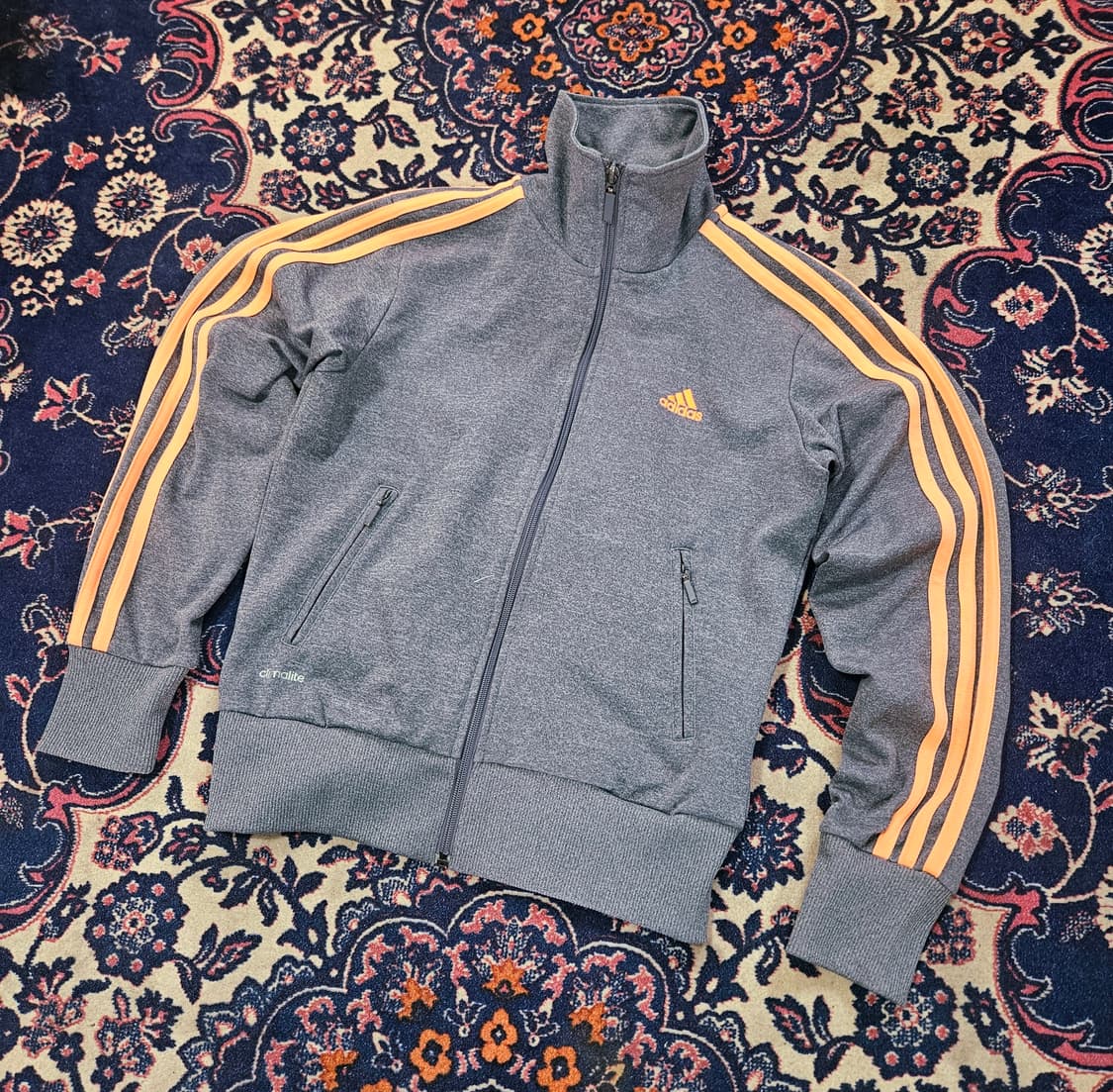아디다스(Adidas) 그레이 살구배색 저지 상품이미지1