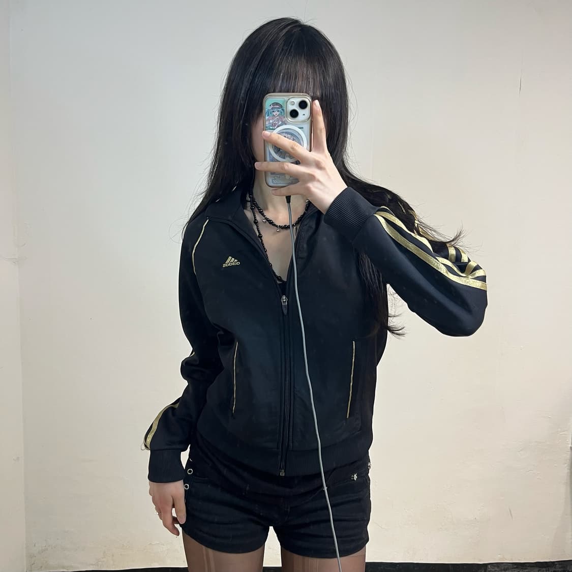 Adidas black gold jersey 상품이미지1