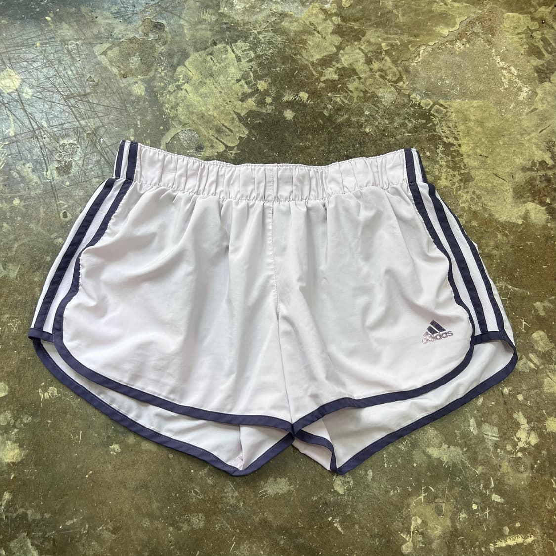 L) 아디다스 런닝 반바지 쇼츠 런닝코어 상품이미지1